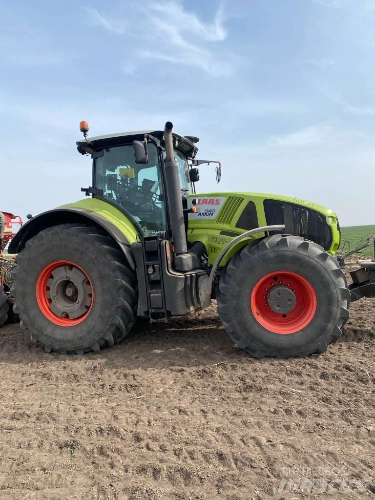 CLAAS Axion 940 SCR Tractoare