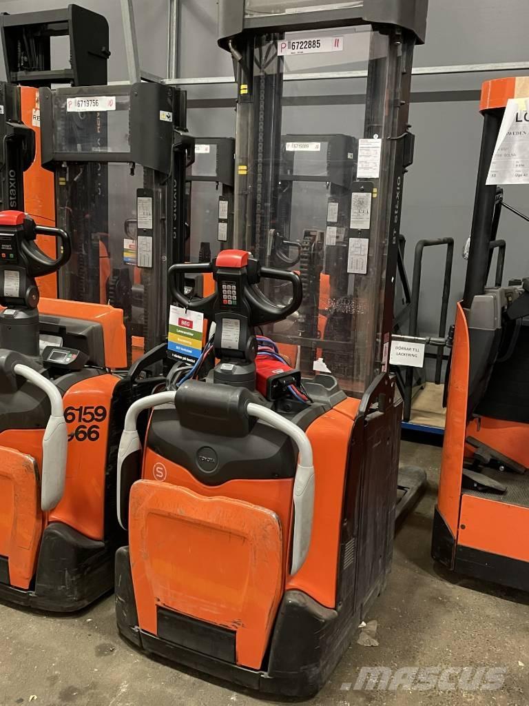 Toyota SPE140L Transpaleta manuala