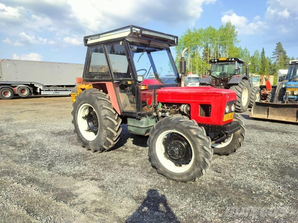 Zetor 6045/7011 Tractoare
