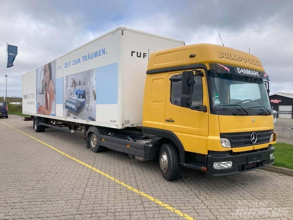 Mercedes-Benz 822 Autotractoare