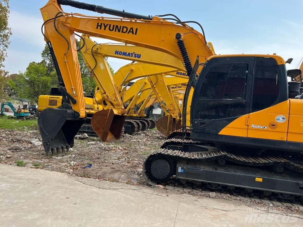 Hyundai 220LC-9S Excavatoare pe șenile
