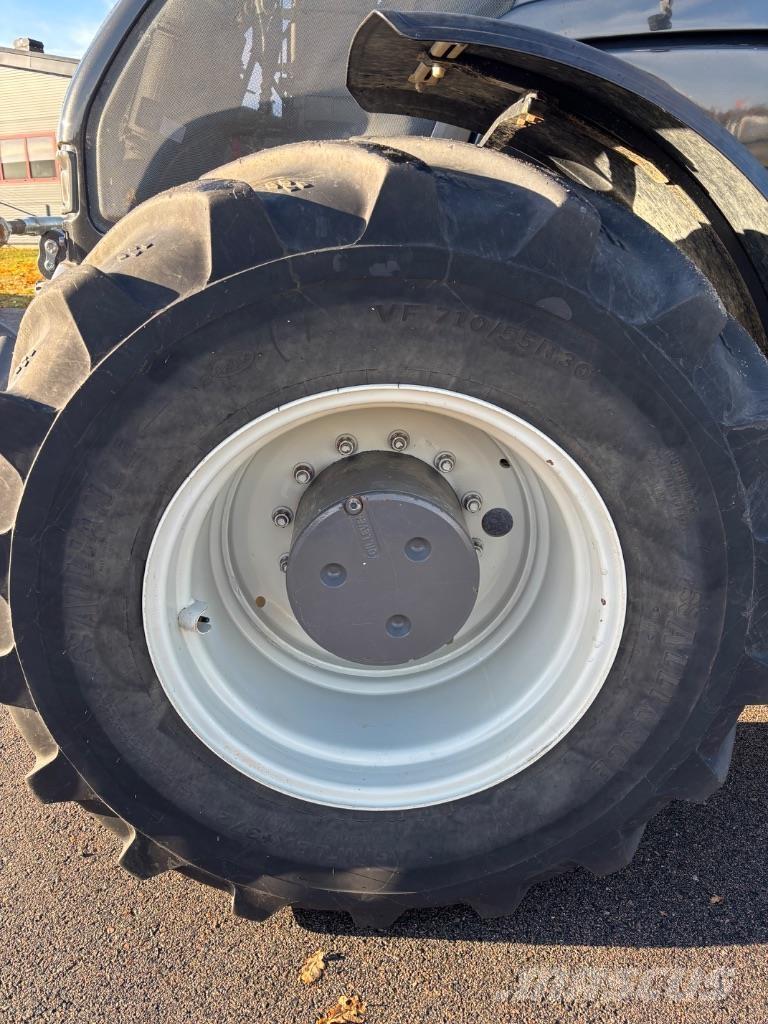 Valtra S 293 Tractoare