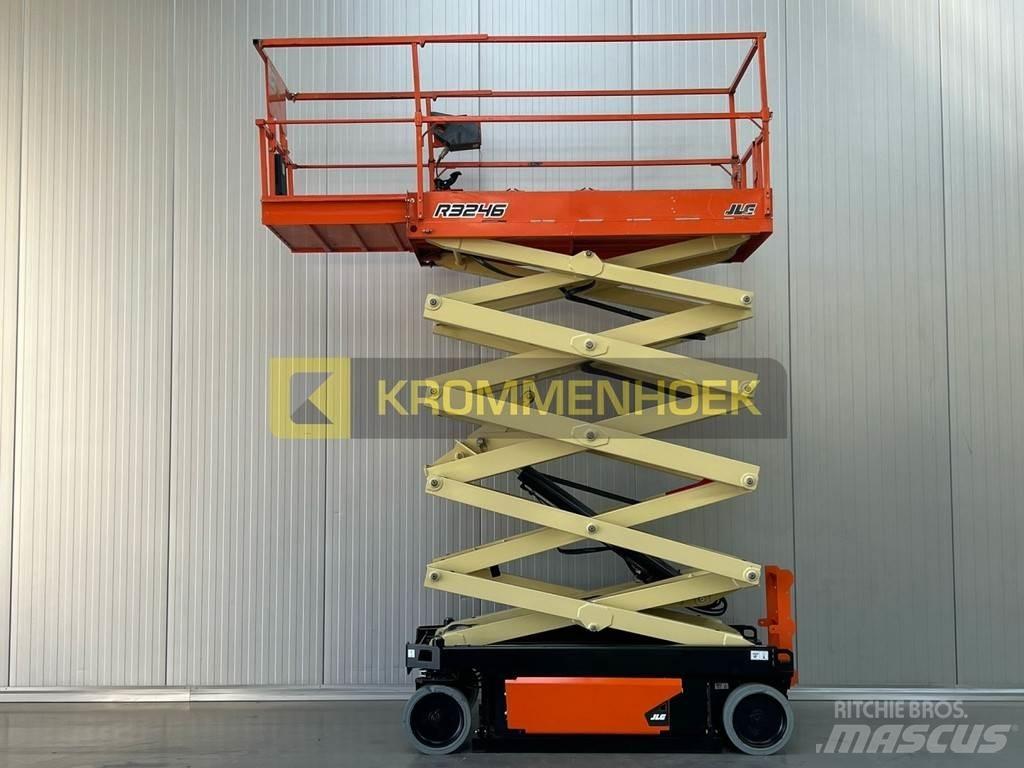 JLG R 3246 Platforme foarfeca