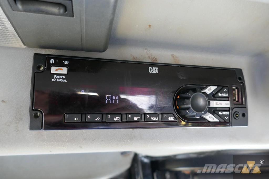 CAT D9T Buldozere pe senile