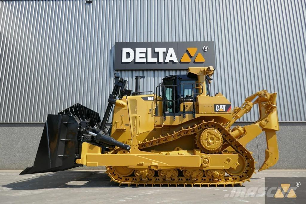 CAT D9T Buldozere pe senile
