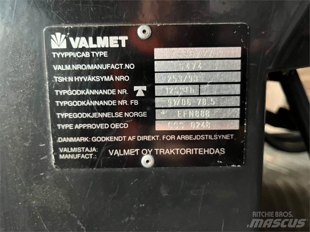 Valmet 6400 4.4 Tractoare