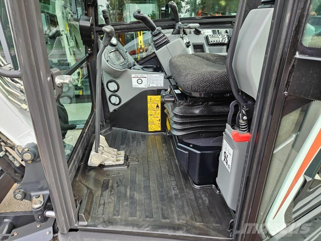 Bobcat E 27 Mini excavatoare < 7t