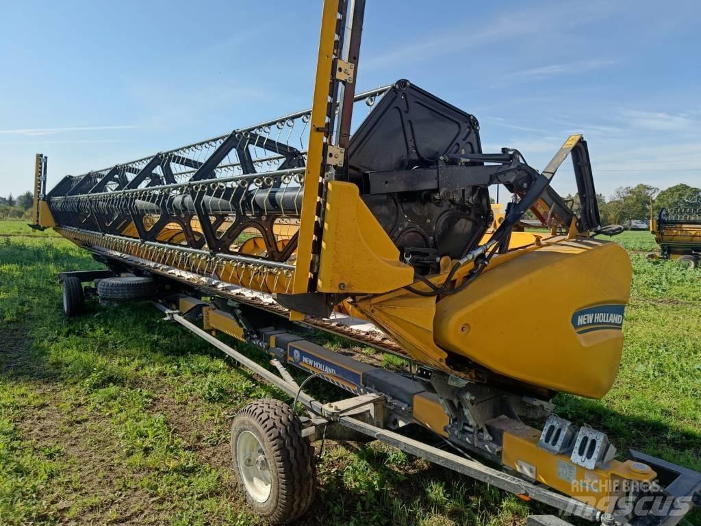 New Holland CX 8.90 Combine de secerat