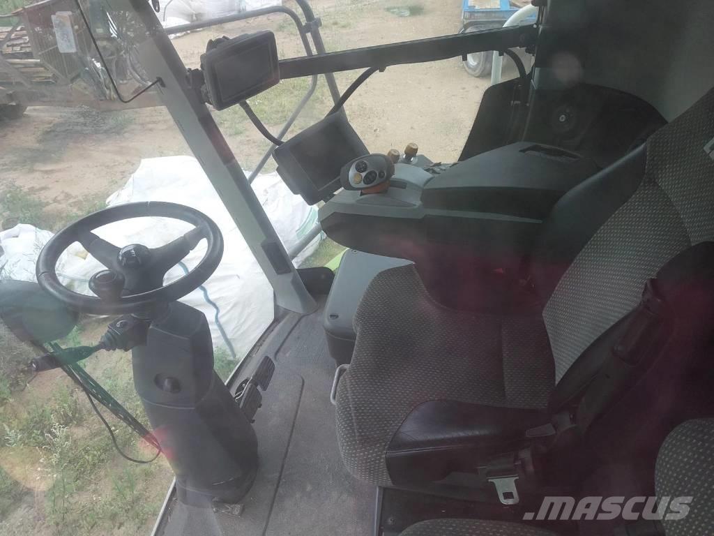 CLAAS Lexion 670 Combine de secerat