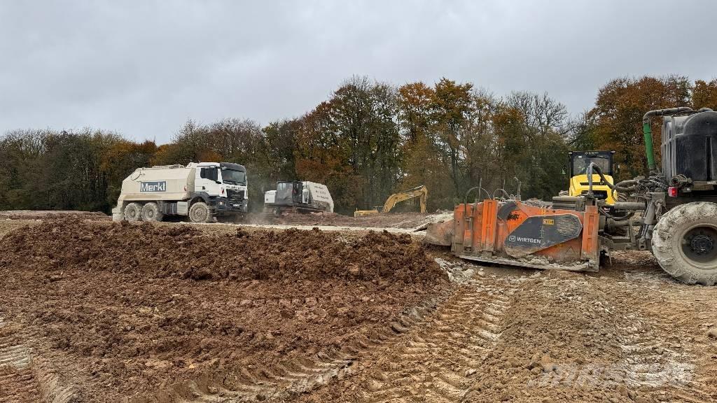 Prinoth Panther T14R Autobasculante cu senile