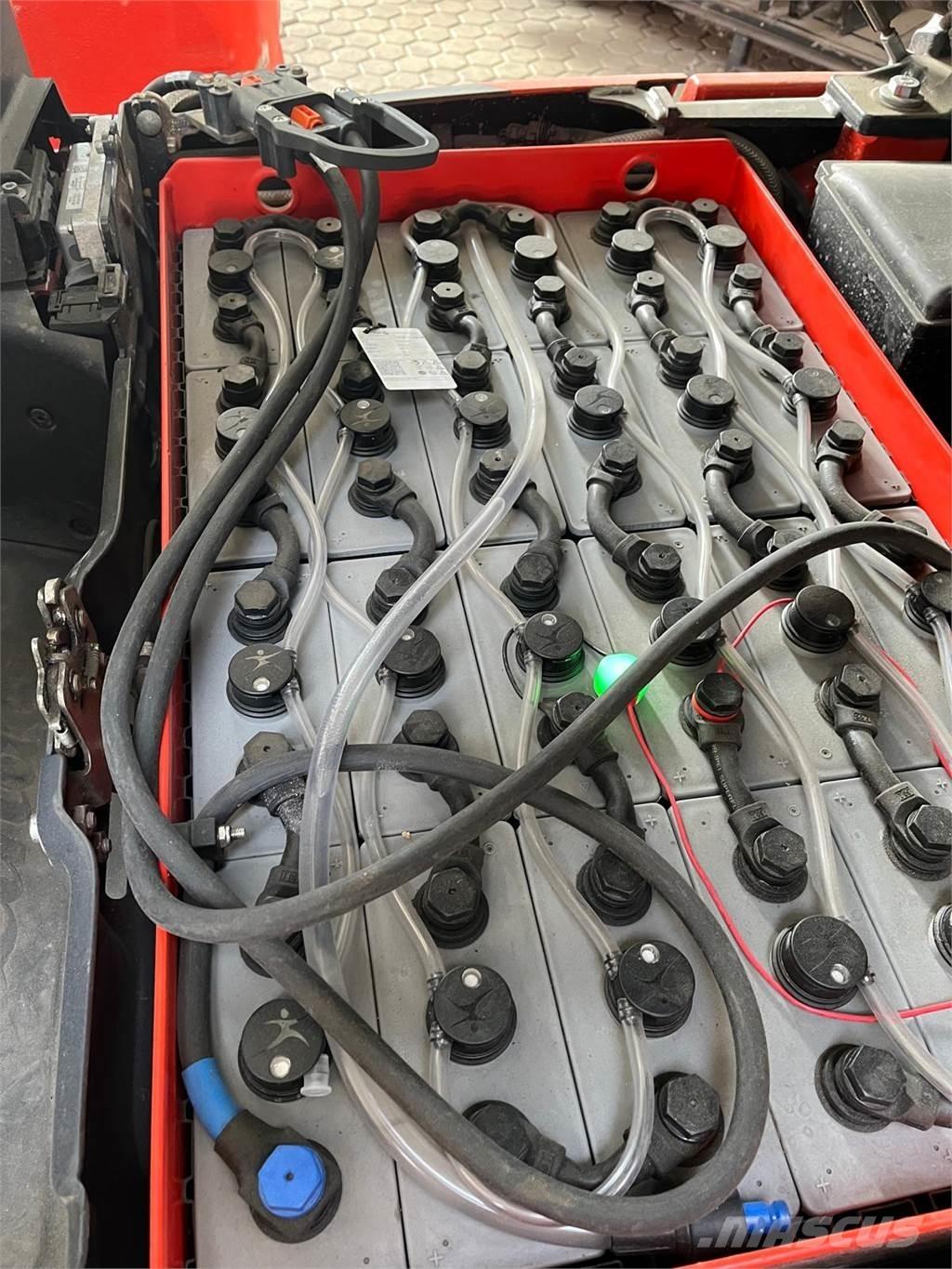 Linde E16C Stivuitor electric