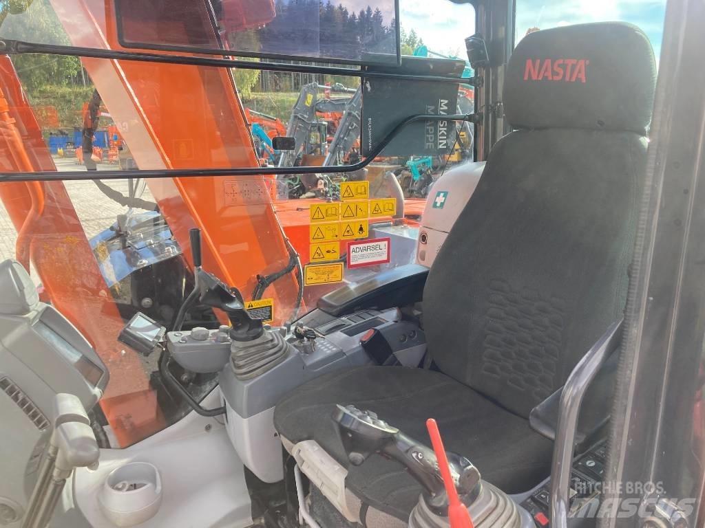 Hitachi ZX 85 US-5 Excavatoare 7t - 12t