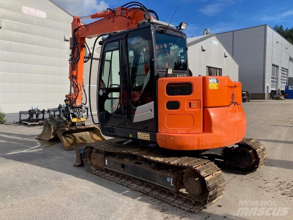 Hitachi ZX 85 US-5 Excavatoare 7t - 12t