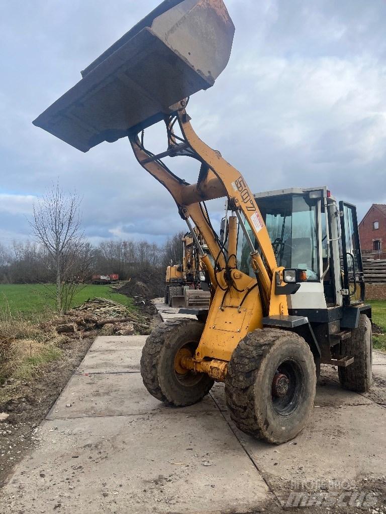 Liebherr 507 Incarcator pe pneuri