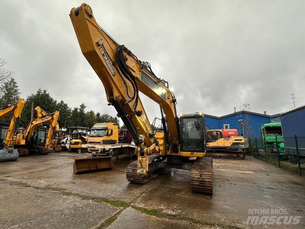 JCB JZ 255 LC Excavatoare pe șenile
