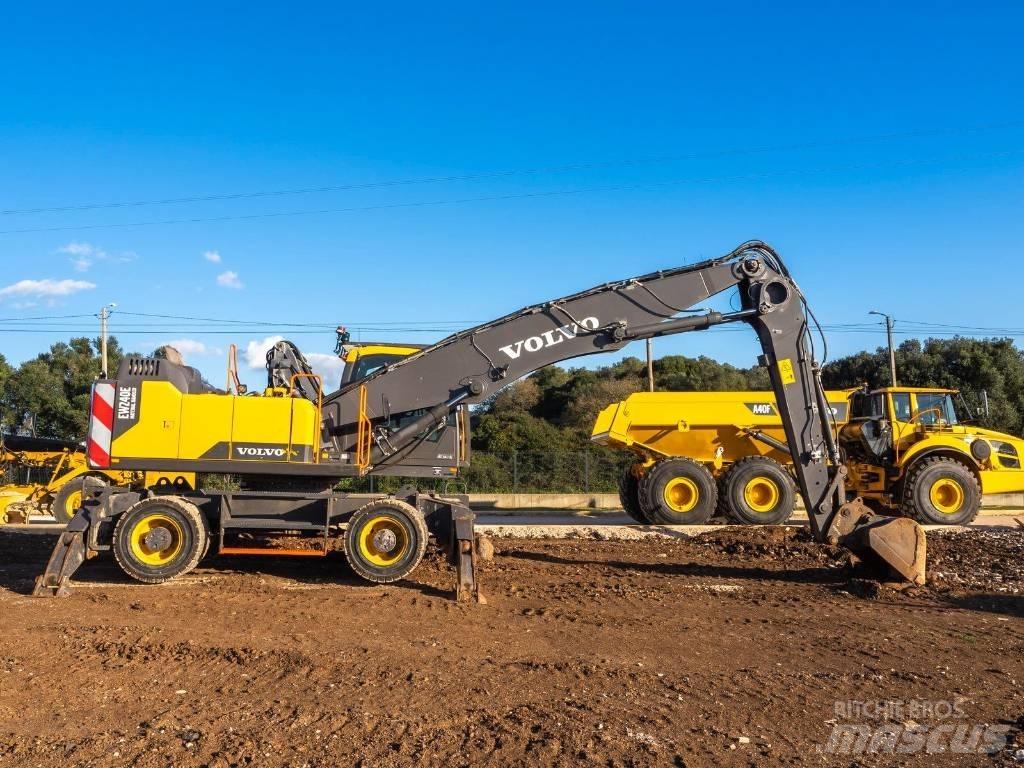 Volvo EW 240 E MH Excavatoare cu roti