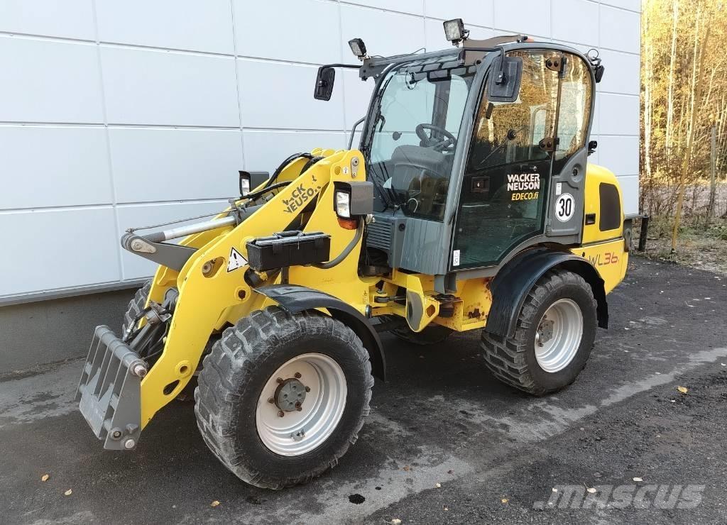 Wacker Neuson WL 36 Incarcator pe pneuri