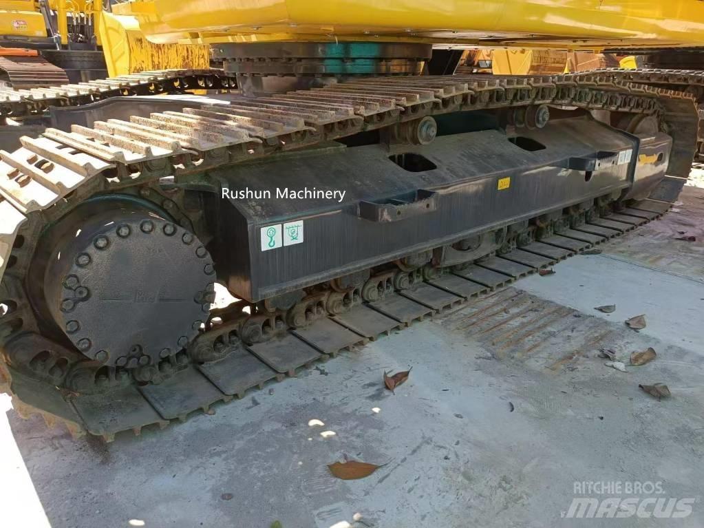Komatsu PC 220-8 Excavatoare pe șenile
