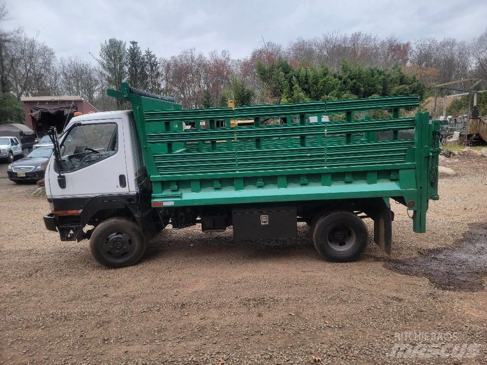 Mitsubishi FUSO Autobasculanta