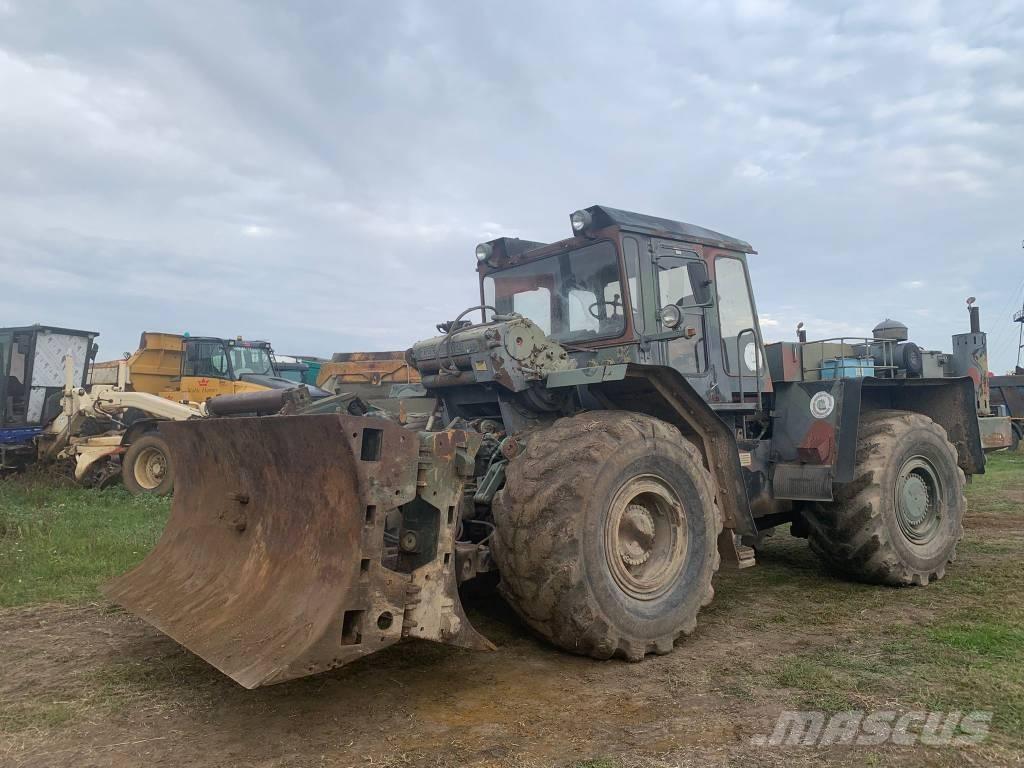 Zettelmeyer ZD3000 buldozere pe roti