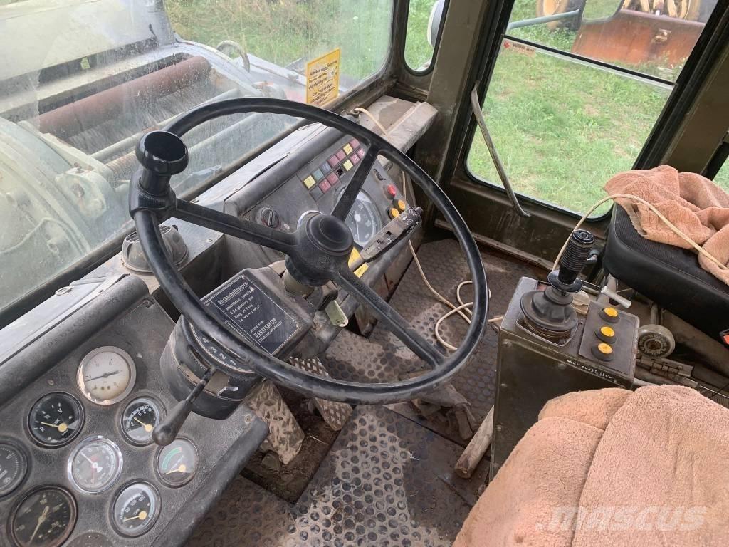 Zettelmeyer ZD3000 buldozere pe roti