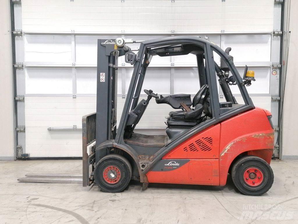 Linde H25D-02 Stivuitor diesel