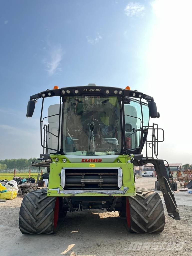 CLAAS LEXION 7600 TT Combine de secerat