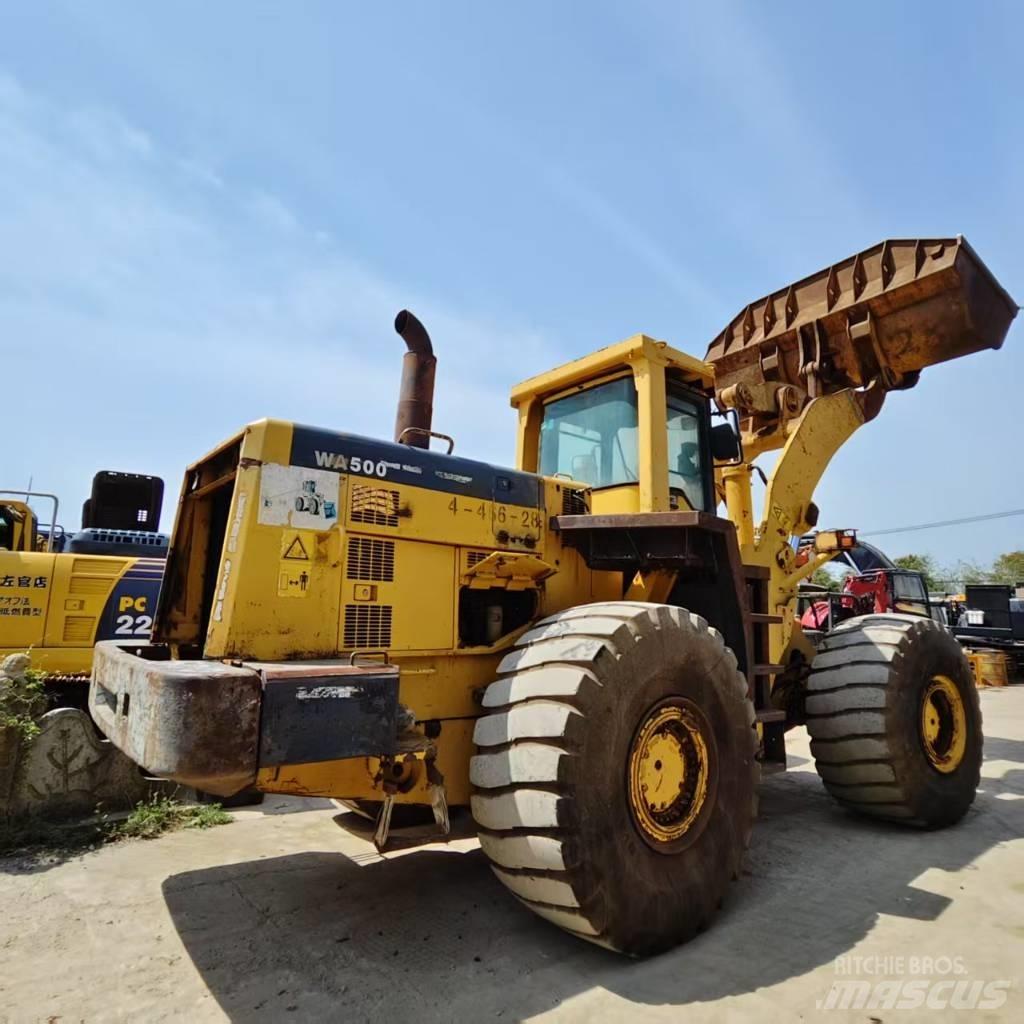 Komatsu WA 500 Incarcator pe pneuri