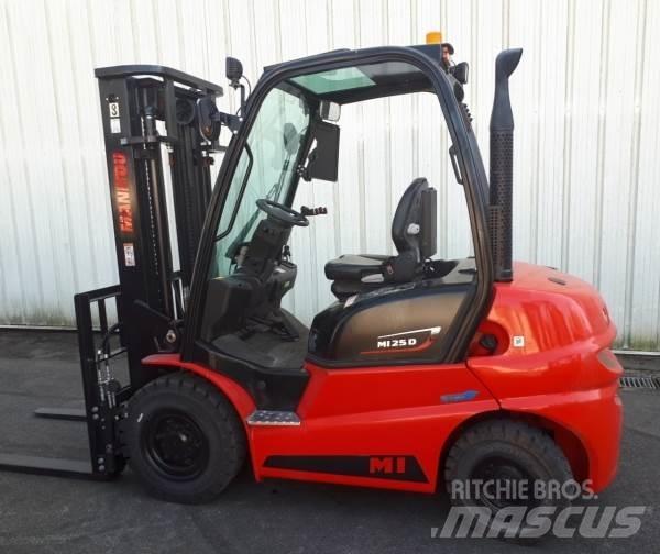 Manitou MI25D Masini de teren dificil