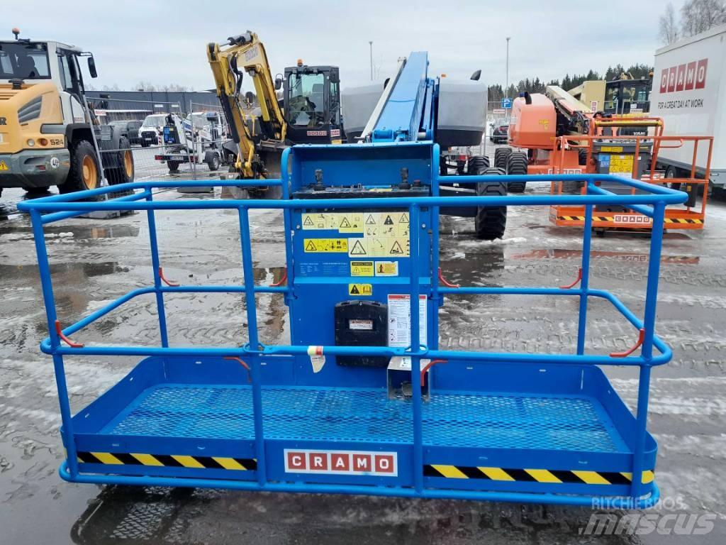 Genie S 65 Nacele cu brat articulat