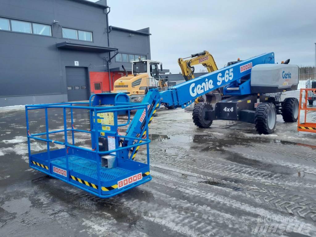 Genie S 65 Nacele cu brat articulat