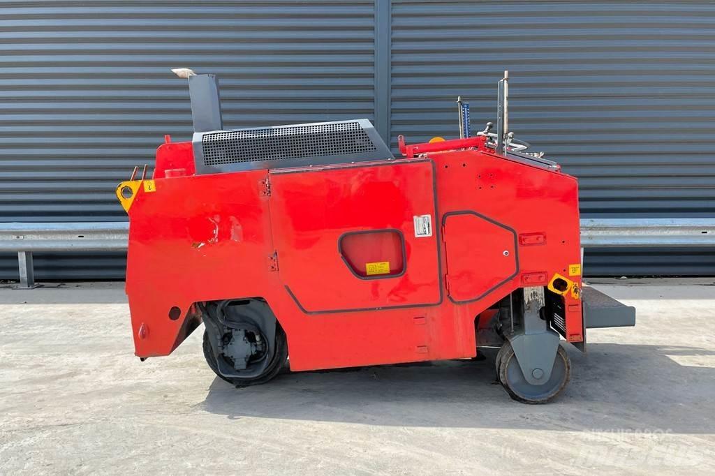 Wirtgen W 350 Utilaje asfalt cu freze reci
