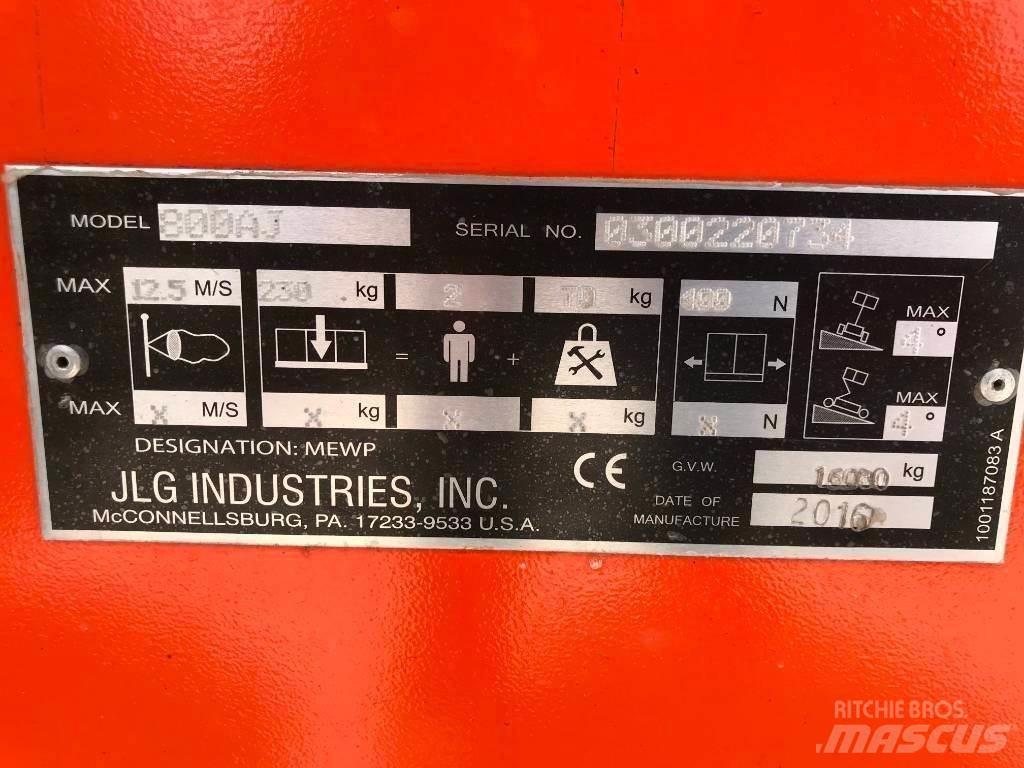 JLG 800 AJ Nacele cu brat articulat