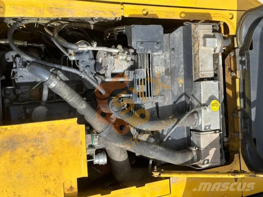 Komatsu PC 130-7 Excavatoare pe șenile
