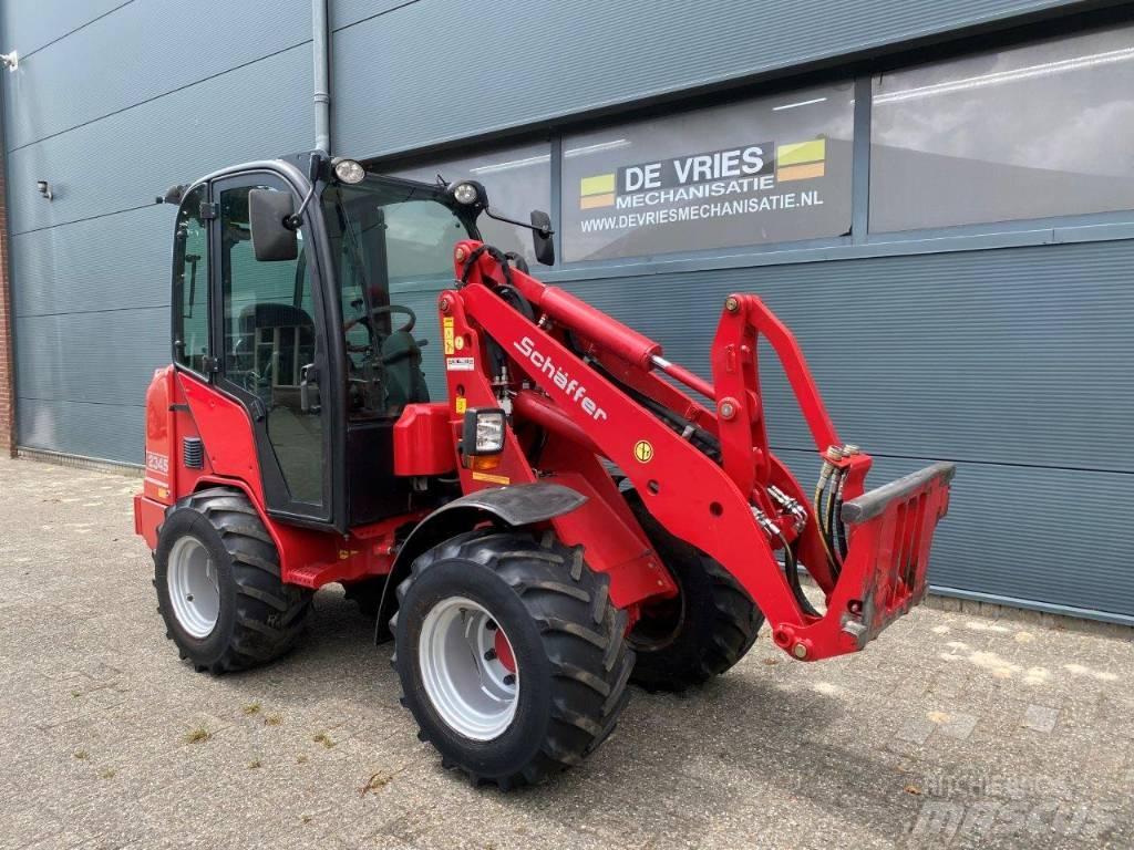 Schäffer 2345 Manipulatoare agricole