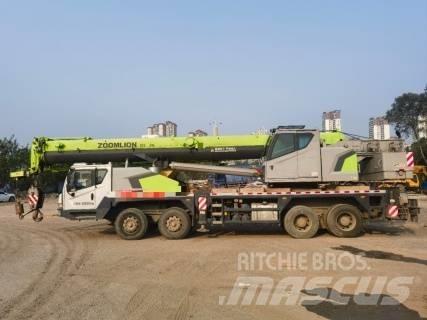 Zoomlion ZTC 350 H Macara pentru orice teren
