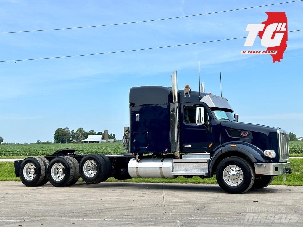 Peterbilt 567 Autotractoare