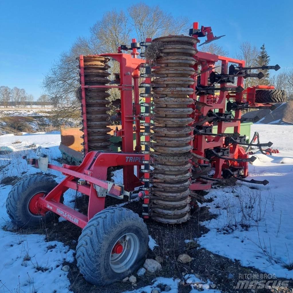 He-Va Triple-Tiller Cultivatoare