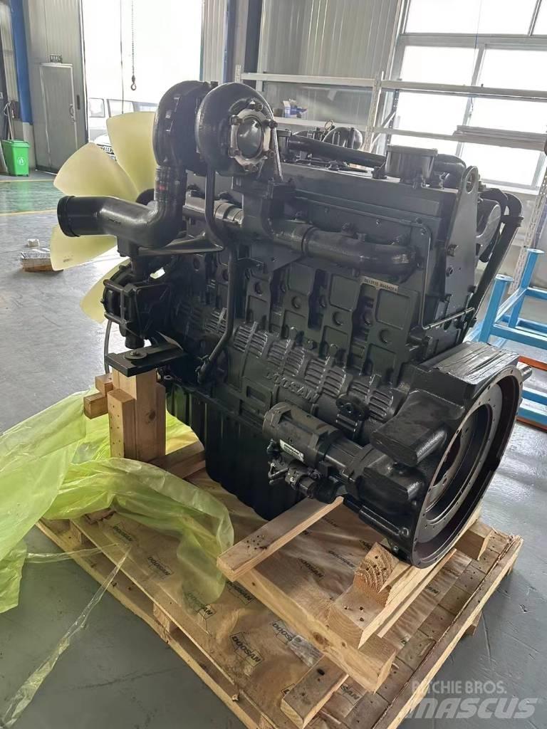 Doosan Solar500LC-V Motoare