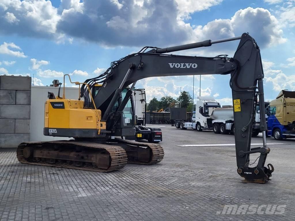 Volvo ECR 235 DL Excavatoare pe șenile

