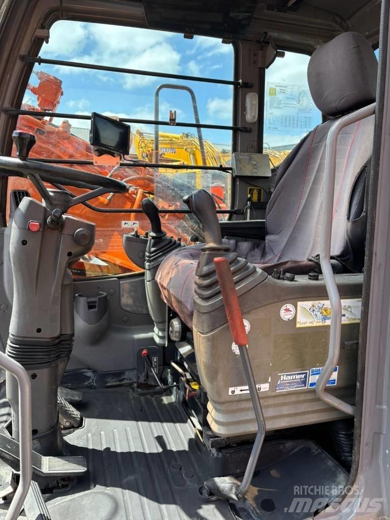 Hitachi ZX 130 W Excavatoare cu roti