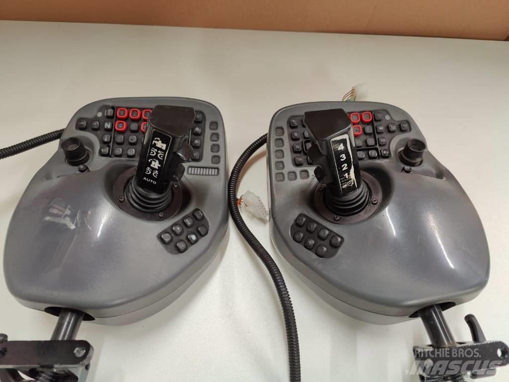 Komatsu Joysticks Electronice