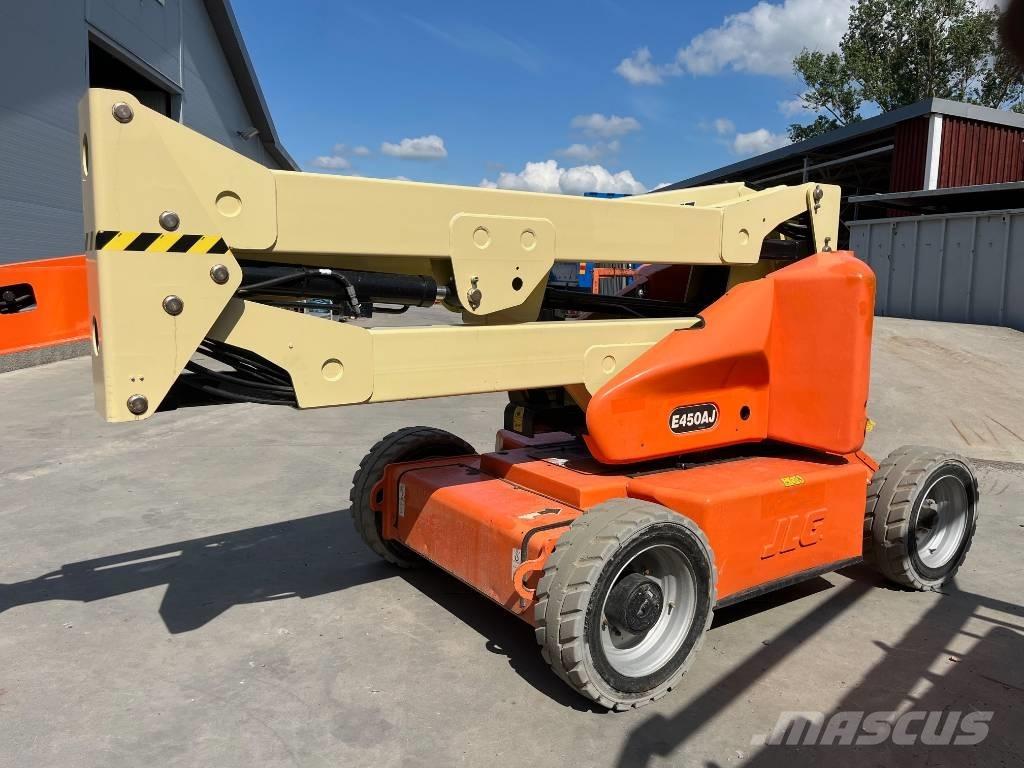 JLG E 450 AJ Nacele cu brat articulat