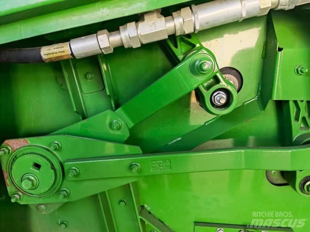 John Deere S670 Combine de secerat
