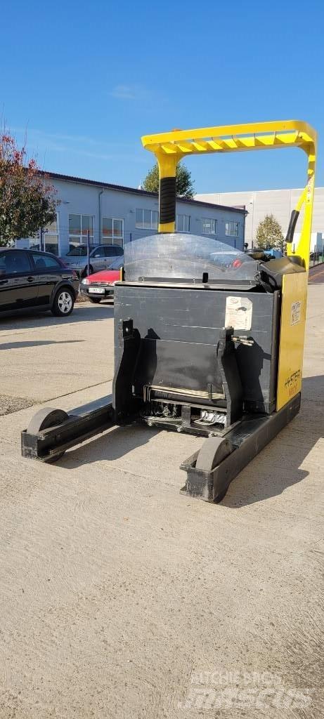 Hyster R 2.0 Stivuitor cu catarg retractabil