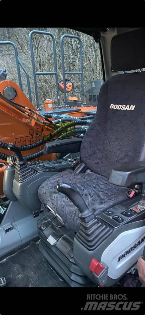 Doosan DX 235 NLC-5 Excavatoare pe șenile
