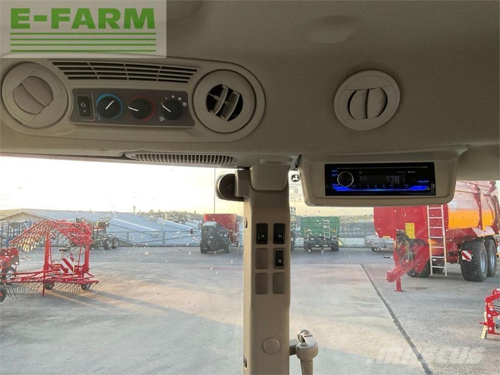 John Deere 5075E Tractoare