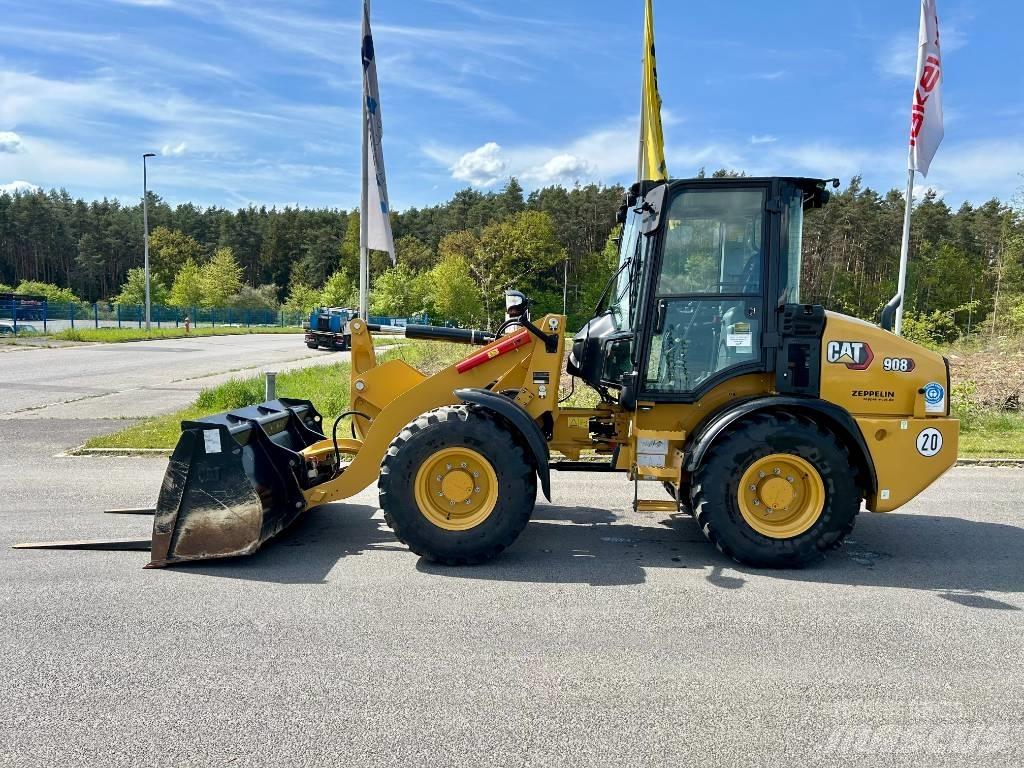 CAT 908NG Incarcator pe pneuri