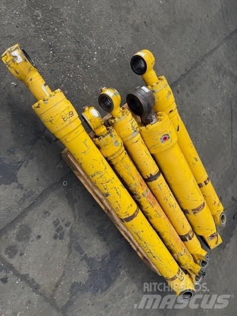 Komatsu PW 180 Hidraulice