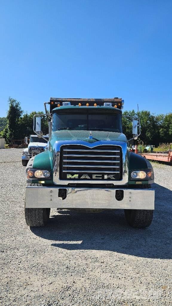 Mack CTP613 Autobasculanta